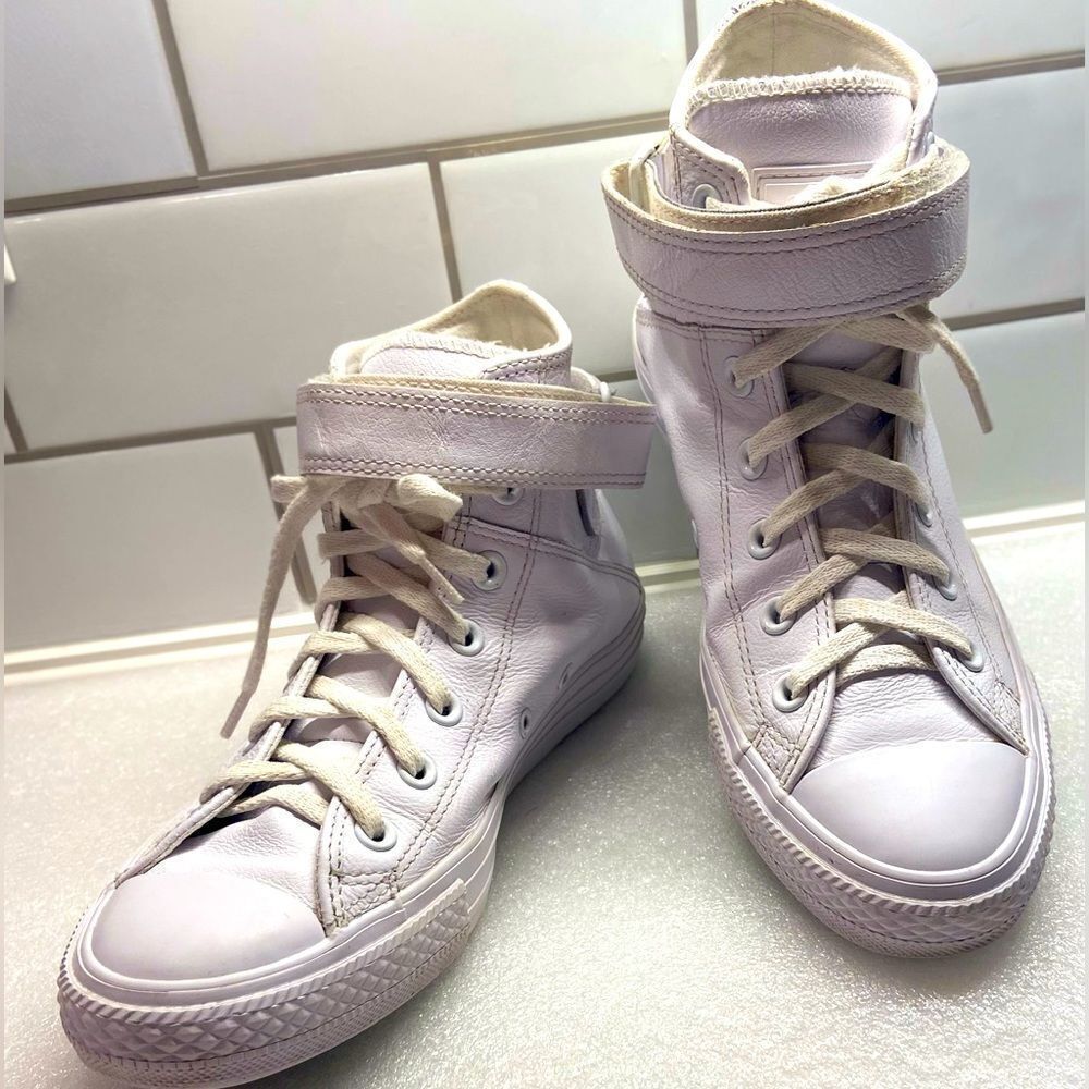 CONVERSE Chuck Taylor All Star White Leather High TopSneakers Size-Men7 /Women-9